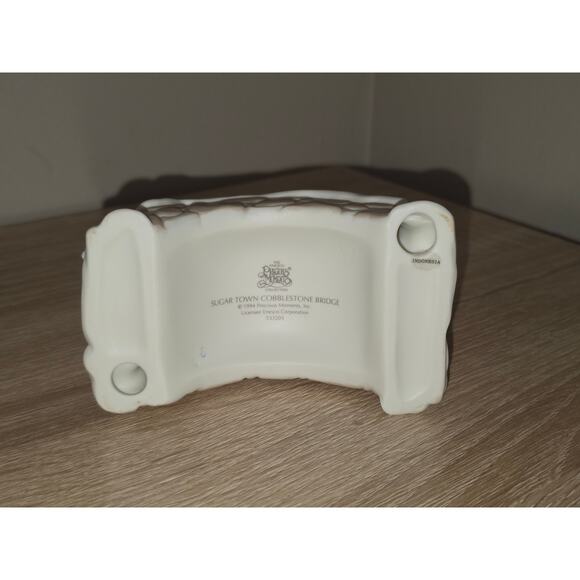 Precious Moments Figurine Sugar Town Cobblestone Bridge 533203 1994 - Picture 7 of 7